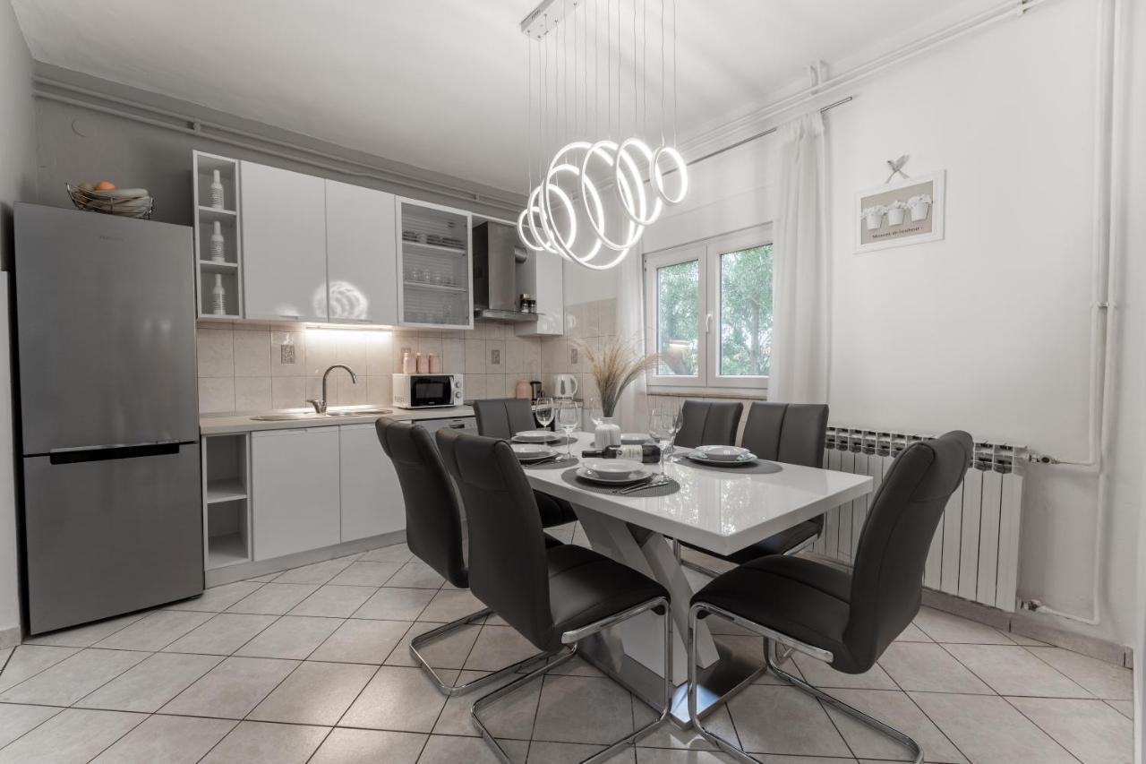 Apartman Lana Vidikovac Zadar Bagian luar foto
