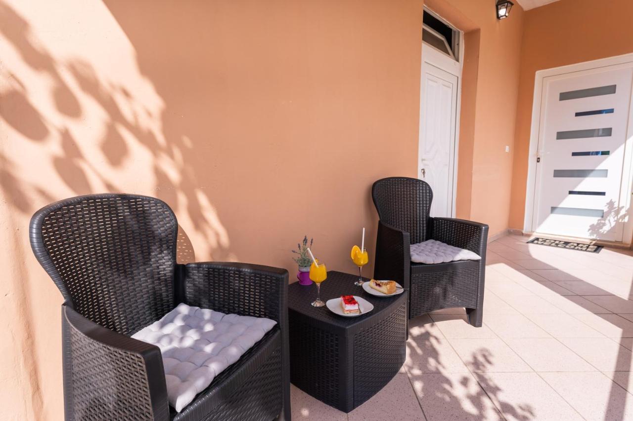 Apartman Lana Vidikovac Zadar Bagian luar foto